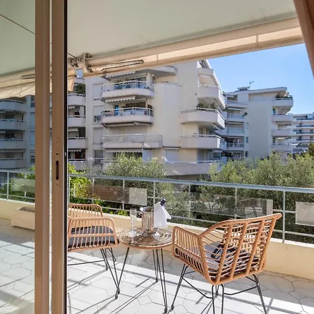 Apartment Spacious 2-br Walk To & Center